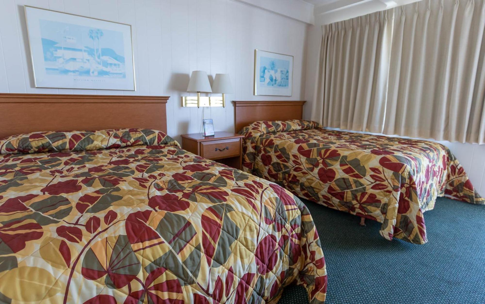Fish Tales Boardwalk Inn & Ocean Mecca Motel Ошен Сити Экстерьер фото