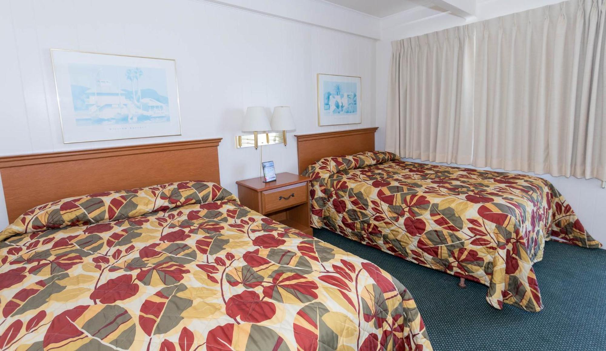 Fish Tales Boardwalk Inn & Ocean Mecca Motel Ошен Сити Экстерьер фото