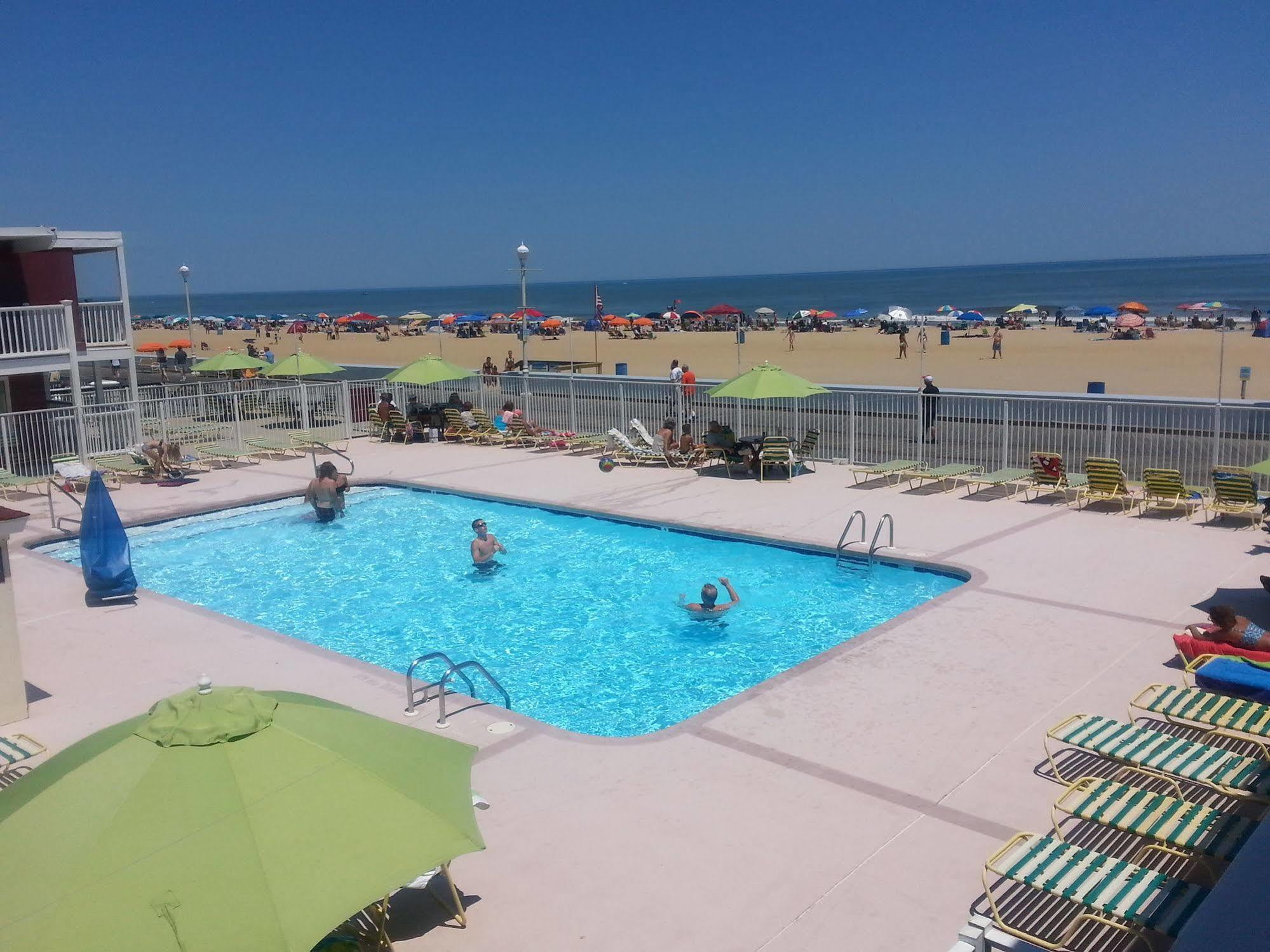 Fish Tales Boardwalk Inn & Ocean Mecca Motel Ошен Сити Экстерьер фото